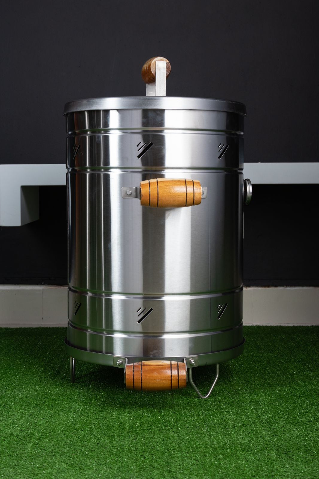 BARRIL ASADOR GRANDE EN ACERO INOX