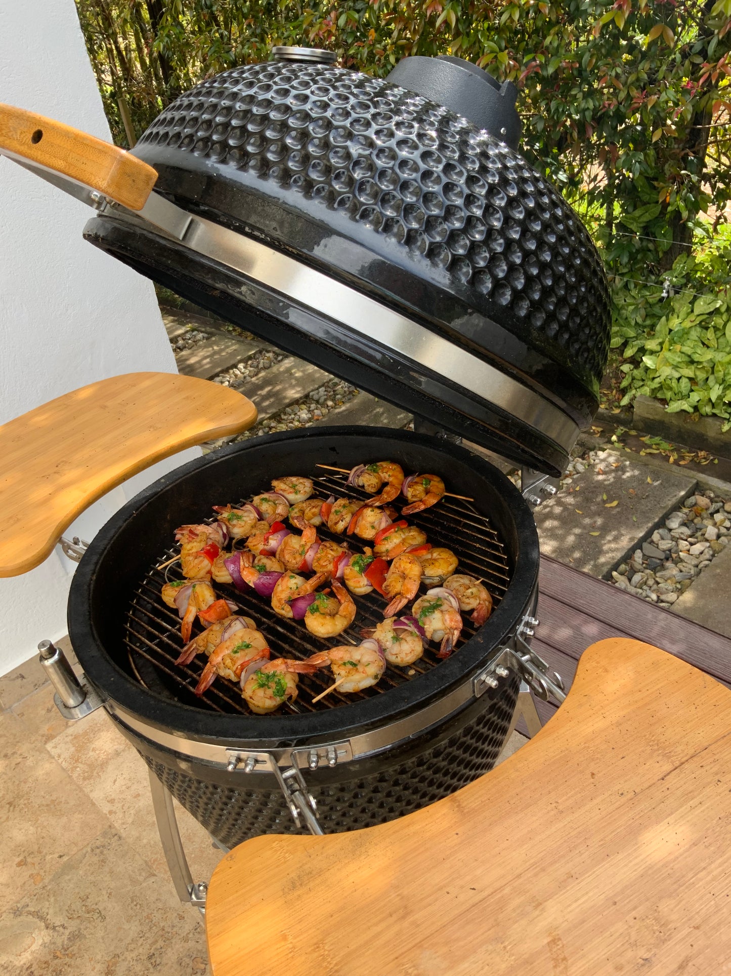 KAMADO diametro 21 pulgadas (asador, horno y ahumador)