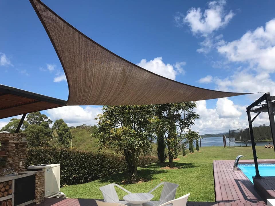 TOLDO POLISOMBRA 5MTS X 5MTS X 5MTS