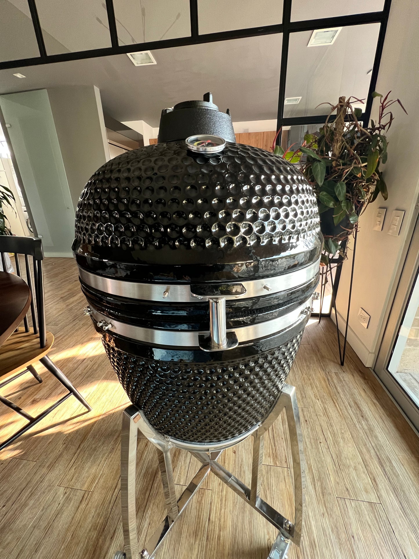 Asador, ahumador y Horno KAMADO diametro 21 pulgadas